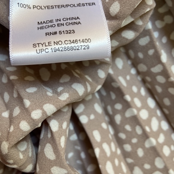 Vince Camuto cafe/white accordion pleat skirt NWT - Picture 10 of 11